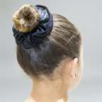 Black_Scrunchie gymnastic